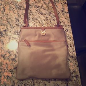 Micheal Kors cross body